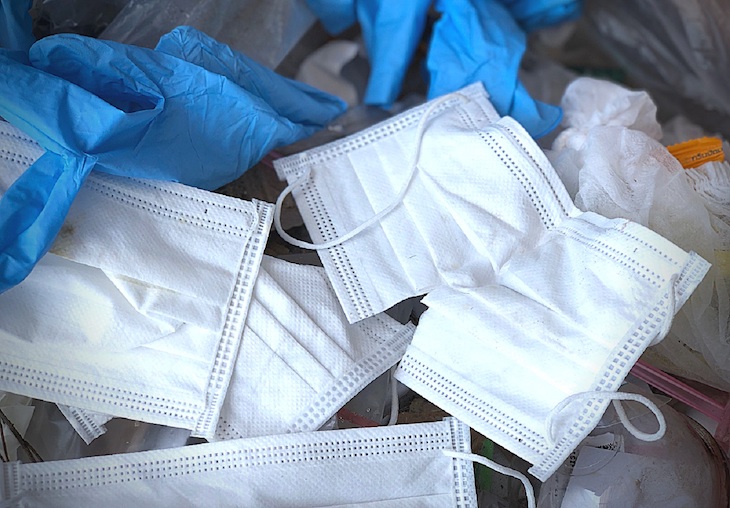 Incrementan las denuncias por gestión irregular de residuos médicos por el COVID-19