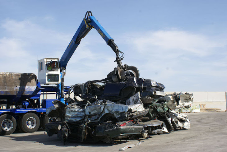 La Federación Española de la Recuperación y el Reciclaje analiza el RD de VFU