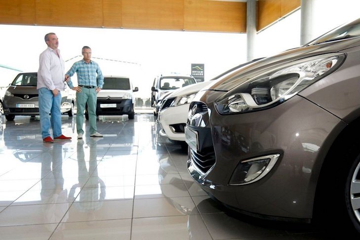 Cuatro mil euros por comprar un coche Cero