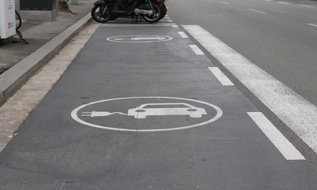 Nueva flota en Catalunya de vehículos para hacer la atención domiciliaría sanitaria 100% sostenible