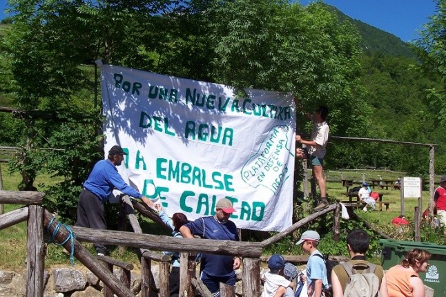 Acuerdo entre el Principado de Asturias y Arcelor para garantizar el abastecimiento de agua a la región