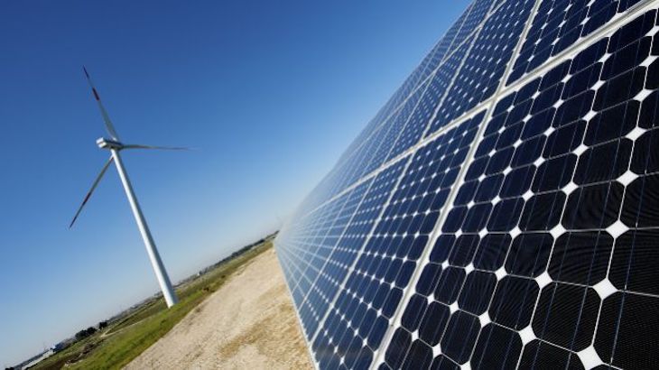 El Gobierno da luz verde al fondo para respaldar a la gran industria en la compra de energía verde