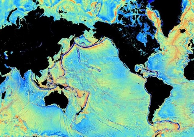 España analizará la geología y el hábitat del Canal de Menorca y Cap Bretón en 2019 para completar el mapa marino