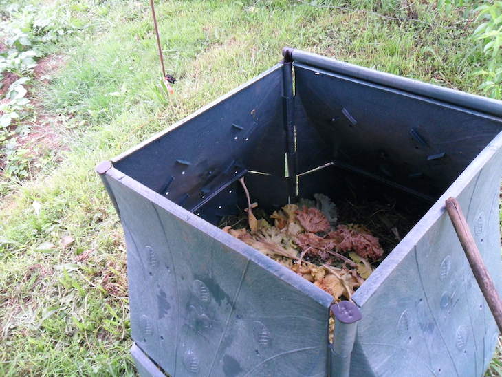 El Concello gallego de Trazo entregará 25 compostadores cedidos por Sogama a otras tantas familias