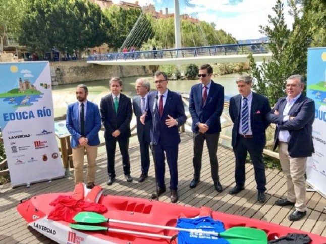 Los escolares murcianos se acercan al entorno natural de Murcia Río