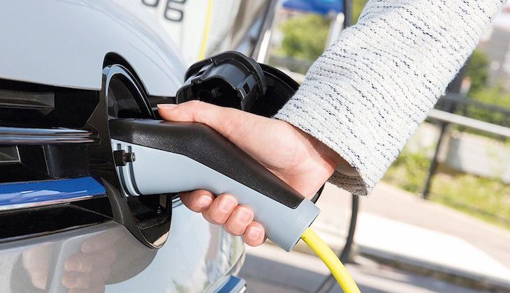 El coche eléctrico recibirá ayudas los próximos cinco años