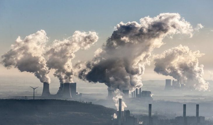 España plantea abandonar el Tratado de la Carta de la Energía si no se alinea con los objetivos del Acuerdo de París