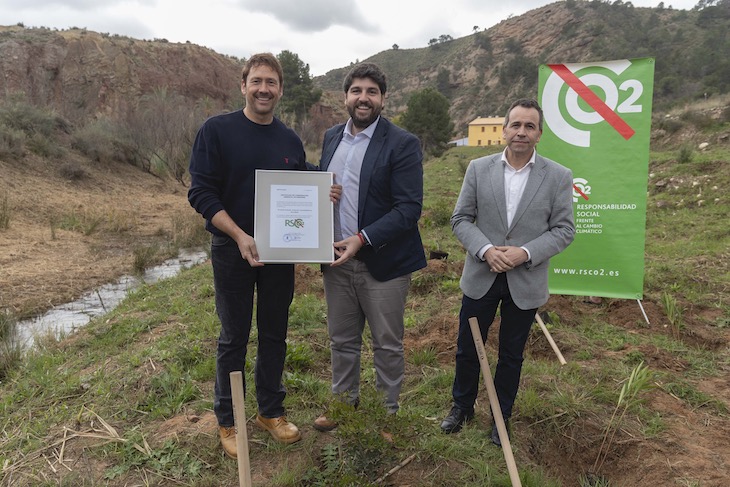 La Región de Murcia ‘pionera’ en medir su huella de carbono y compensar todas sus emisiones