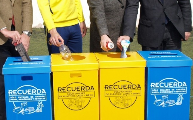 Ayuntamiento y Universidad de Granada fomentan una práctica deportiva "más sostenible" con el fomento del reciclaje