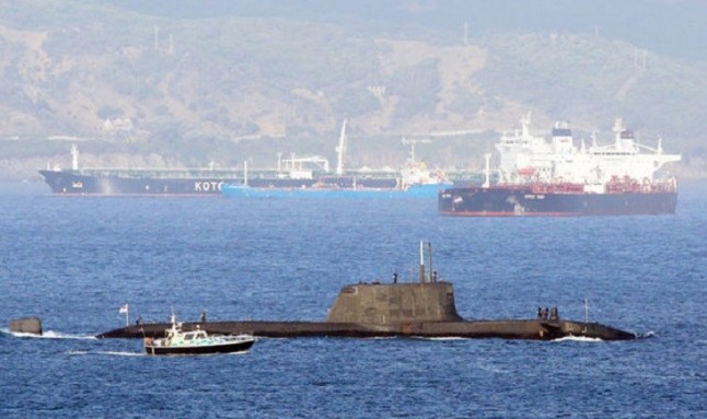La llegada de un nuevo submarino a Gibraltar a sido muy criticada por los ecologistas