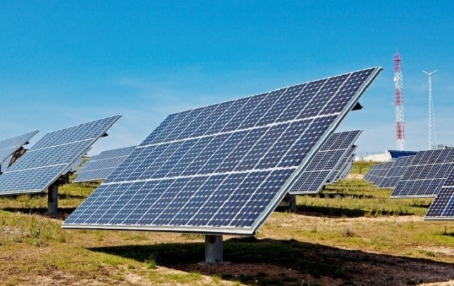 Castilla – La Mancha lidera la instalación de energía fotovoltaica en España con 3.600 megawatios