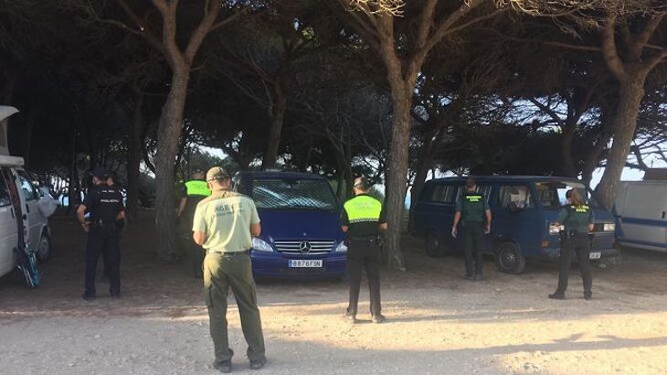 Acampadas ilegales en Tarifa