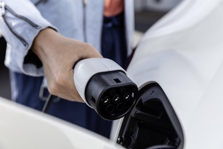 Porsche Digital lanza la startup &amp;Charge para el coche eléctrico