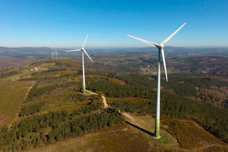 Aluvión de salidas a Bolsa de las renovables españolas