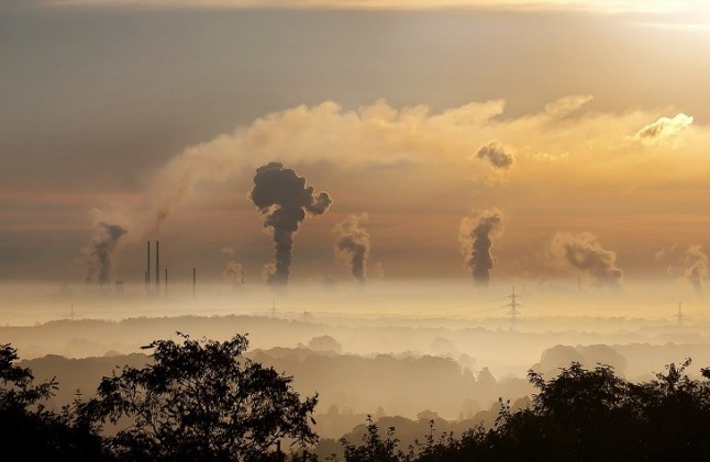 Las emisiones de CO2 disminuyen en España un 2