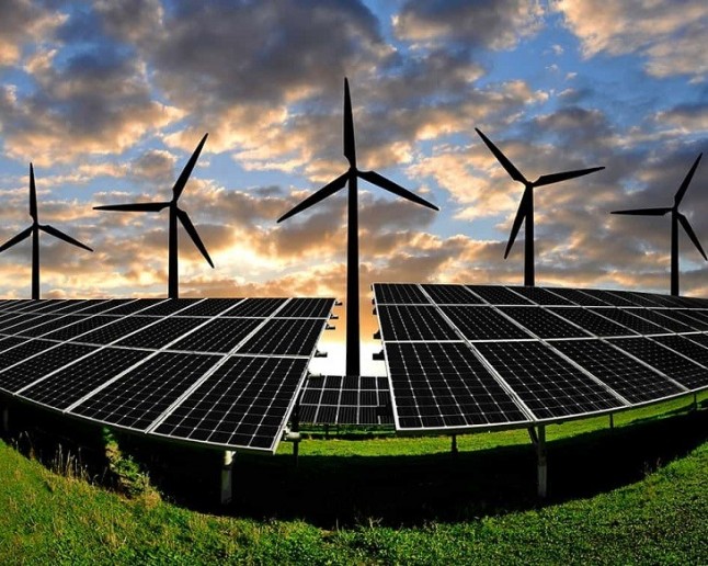 Podemos cree que las energías renovables son la vía para bajar la factura de la luz