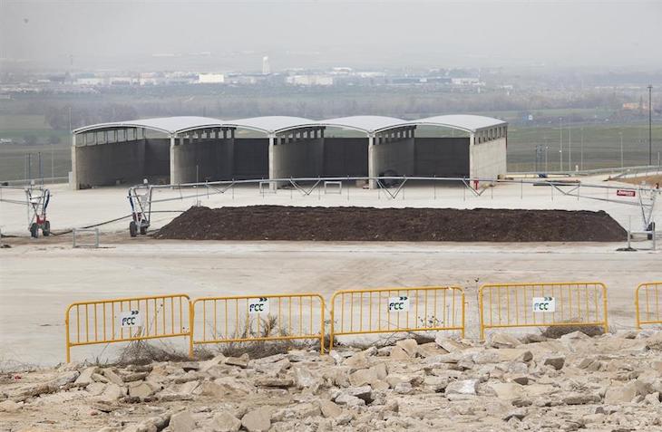 La planta de Loeches comienza ya a recibir los residuos del Corredor