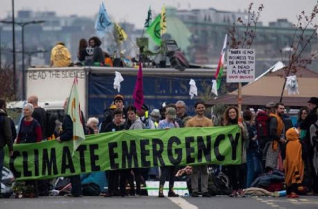 Más de 200 detenidos tras dos días de protestas contra el cambio climático en Londres