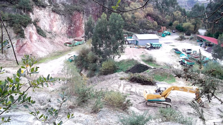 Asturias. Incoan expediente sancionador contra los vertidos de los lodos del dragado del puerto de Llanes