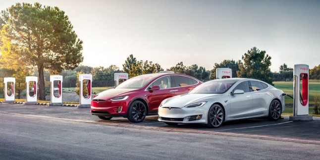 Los Tesla Model S y X ‘aterrizan’ en España