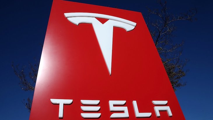 Tesla ‘medalla de oro’ a la peor calidad