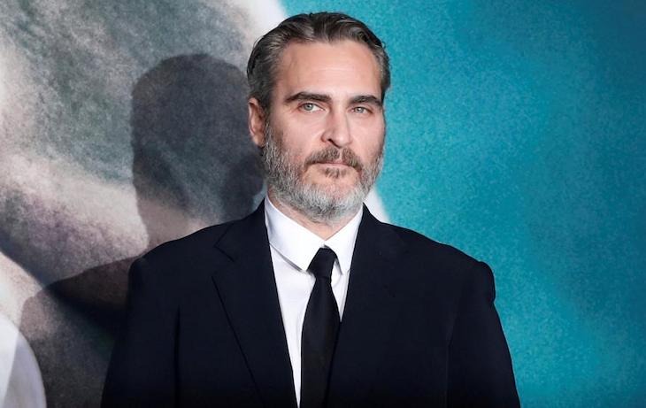 Joaquin Phoenix ha pasado a la acción