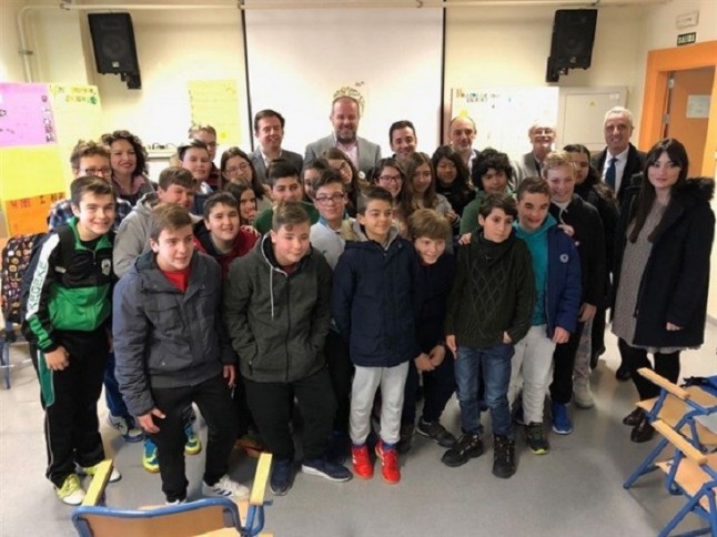 Andalucía entrega kits de energías verdes a sus escolares