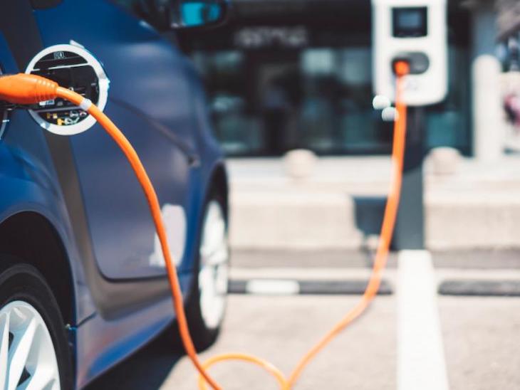 Qué les pasa a los jovencitos con los coches híbridos