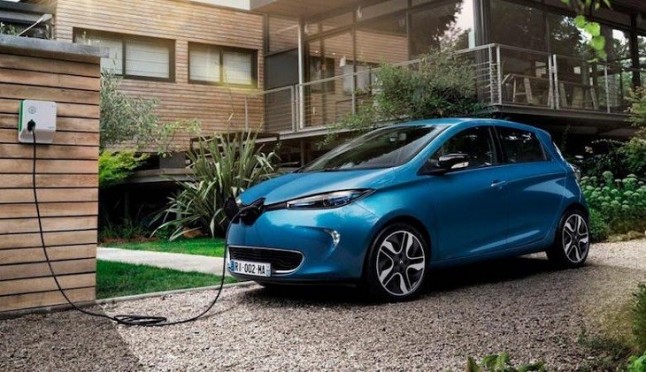 Oviedo acoge este lunes una jornada dedicada a las ventajas de moverse en coche eléctrico