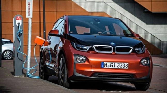 El proyecto Fast Charge (BMW y Porsche) desarrolla una estación de recarga hasta nueve veces más rápida