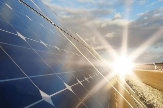 El Director General de UNEF va al senado a presentar los retos actuales y futuros de la fotovoltaica