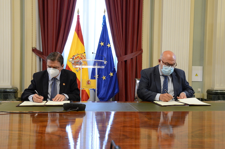 España activa el plan de modernización de regadíos