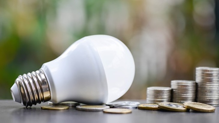 España extiende la garantía de suministros energéticos y de agua en la primera vivienda