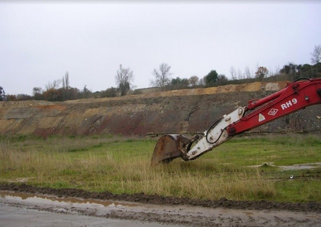 El Principado de Asturias permite la ampliación del vertedero del Cotaron en Carrerño a pesar de su precariedad