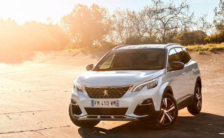 Peugeot ya admite pedidos de sus modelos híbridos enchufables