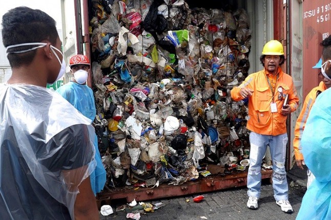 Filipinas devuelve a Canadá un cargamento de basura bloqueado desde hace cinco años