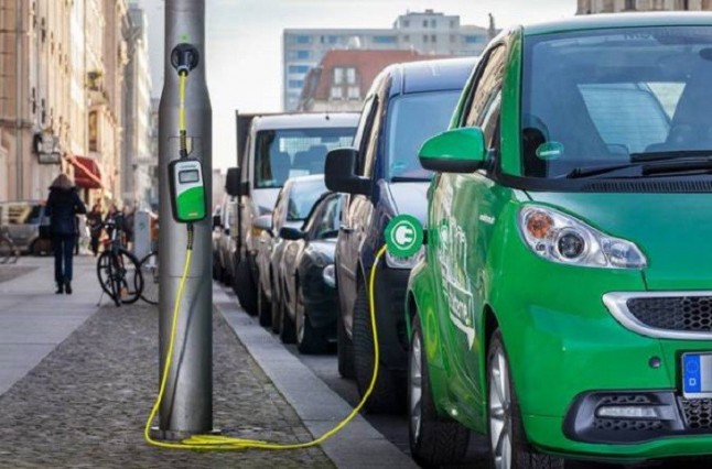 Arranca el grupo de trabajo de vehículo eléctrico