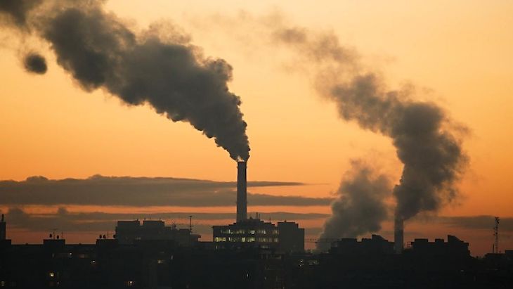 Descenso record de emisiones de CO2 en España