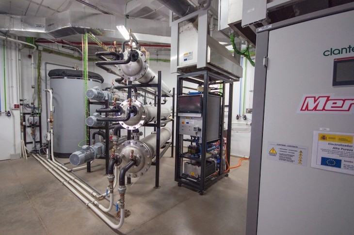 Un proyecto europeo pretende reducir la contaminación de procesos químicos industriales