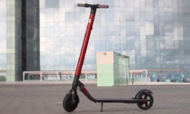 Seat lanza su primer patinete eléctrico para avanzar en micromovilidad