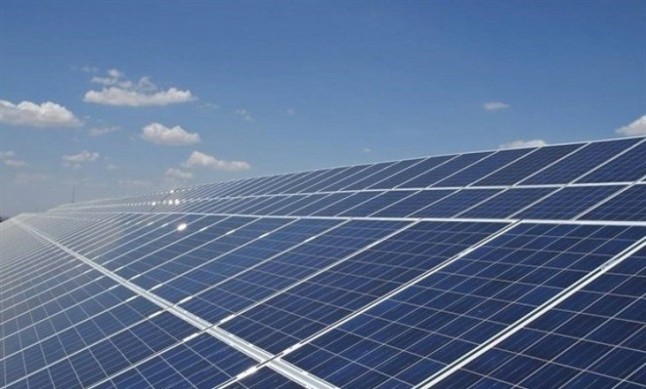 El Ayuntamiento de Bienvenida empieza a recoger currículum para la fotovoltaica que comienza a construirse en agosto