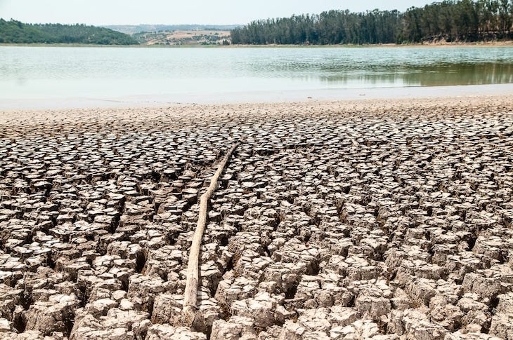 Cantabria pide cambios en Ley de Cambio Climático que no perjudiquen a los negocios afectados por la Ley Costas