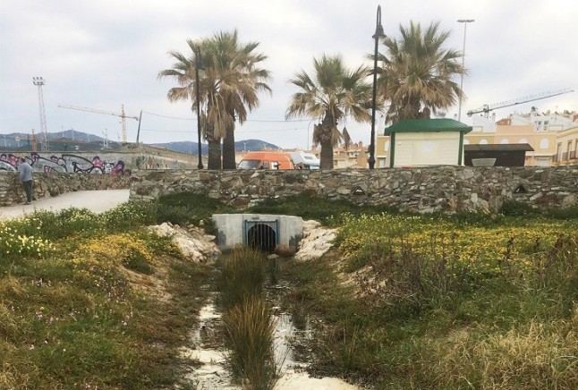 Ecologistas llevará a Fiscalía el vertido de aguas residuales en Los Lances cuando llueve