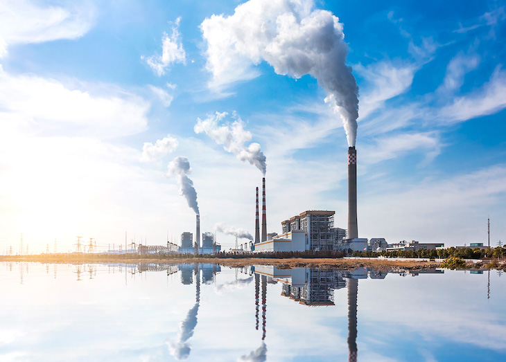 Luz solar y catalizadores para convertir el CO2 en productos químicos limpios