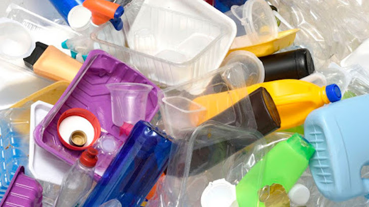 UP reclama medidas urgentes para gestionar los nuevos residuos plásticos