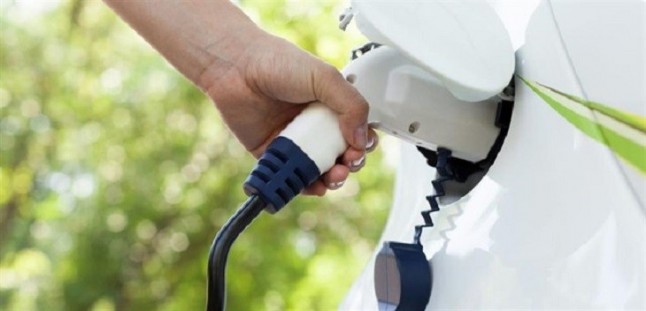 Endesa aspira a que el 10% de su plantilla circule con un vehículo eléctrico particular este año