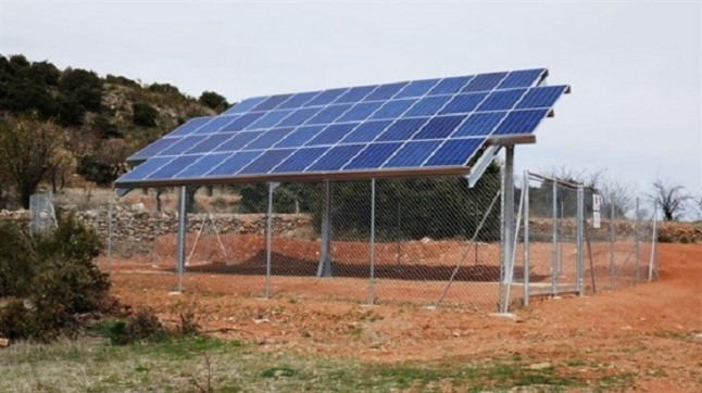 El campo solar del sondeo impulsado por la Diputación de Almería ahorrará a Sierro 13.200 kw al año