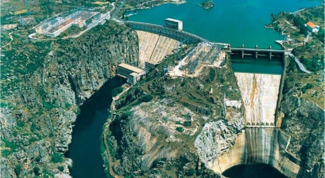 Los embalses españoles al 58