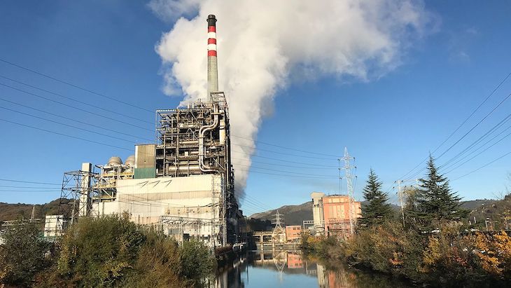 A ‘Foro Asturias’ no lo gusta el cierre de las centrales térmicas de Lada y Soto de la Barca