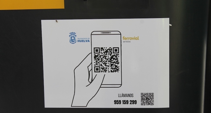 Los contenedores de Huelva exhibirán códigos QR con información para resolver dudas y comunicar incidencias